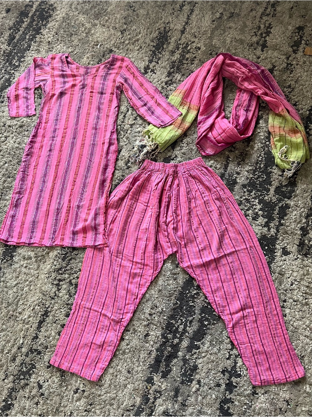 Indian Cotton 3-Piece Kurta Set Pink Harem Pants Dupatta Boho/ No brand.